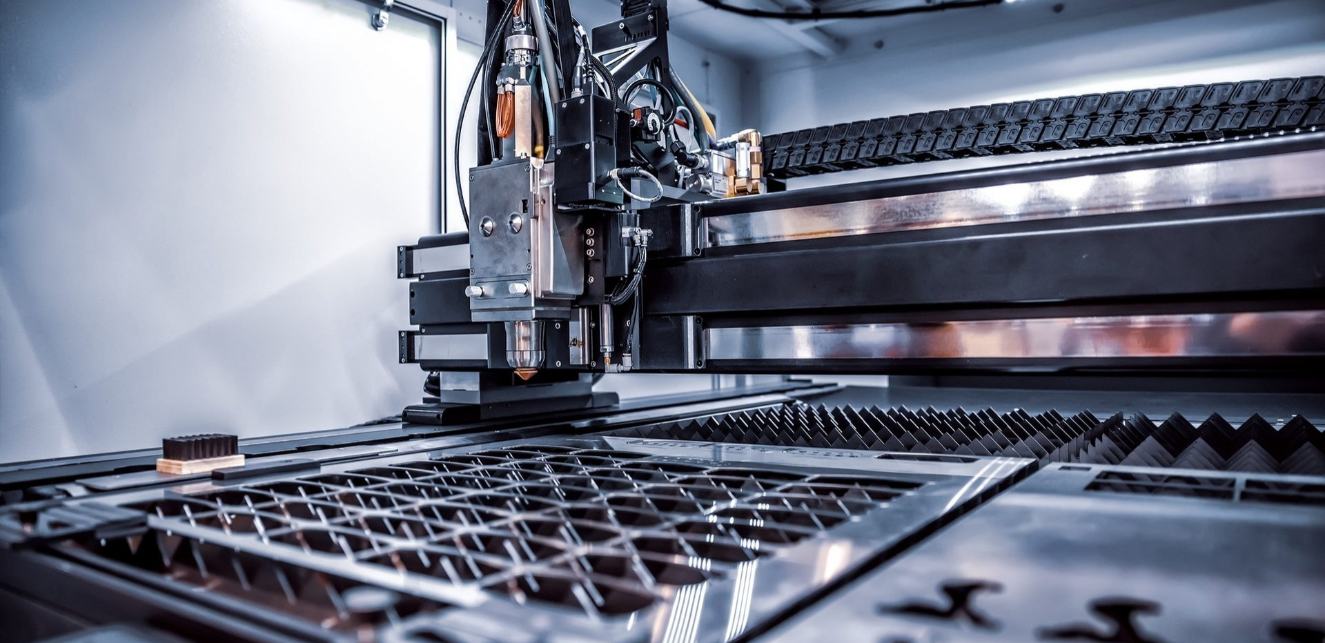 Быстрая и точная лазерная резка металла